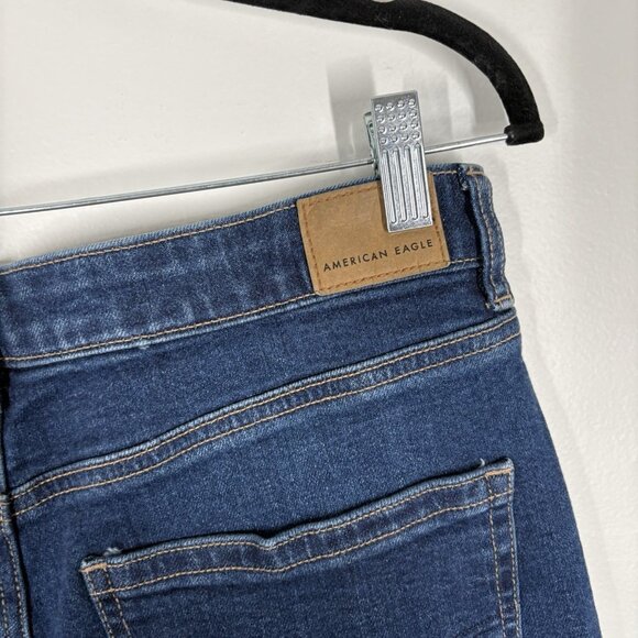 American Eagle Women 12 X-LONG Blue Medium Wash Denim High Rise Stretch Mom Jean - Picture 9 of 13